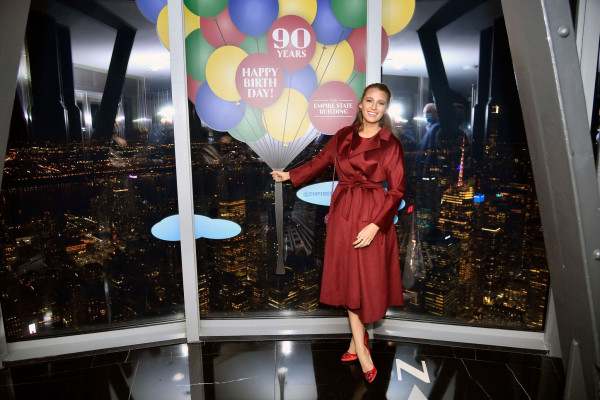 Blake Lively-Empire State Building Celebrates The Return Of UK Travelers To New 