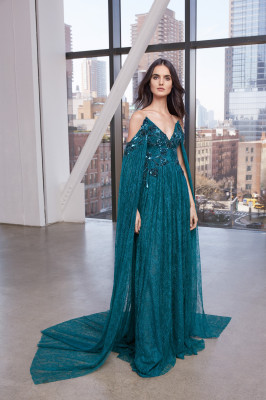 Blanca Padilla - Pamella Roland Pre-Fall 2020