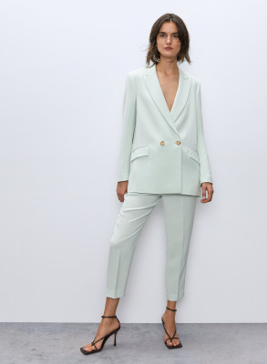 Blanca Padilla - Aritzia Babaton 