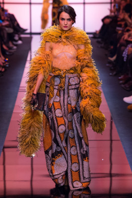 Blanca Padilla - Giorgio Armani Prive Spring/Summer 2017 Fashion Show in Milan