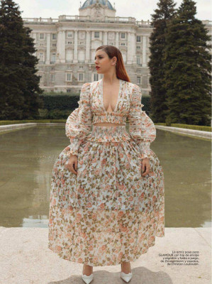 Blanca Suárez – Glamour Spain July 2018