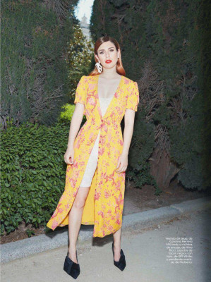 Blanca Suárez – Glamour Spain July 2018