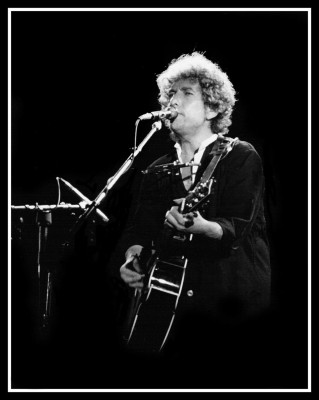 photo 20 in Bob Dylan gallery [id402262] 2011-06-15 00:00:00