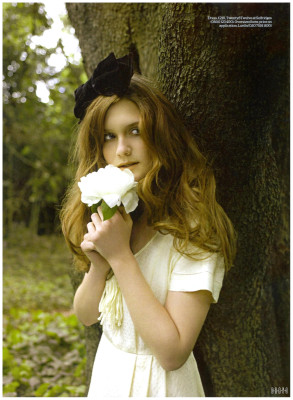 photo 18 in Bonnie Wright gallery [id175720] 2009-07-13 00:00:00
