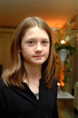 photo 21 in Bonnie Wright gallery [id172157] 2009-07-03 00:00:00