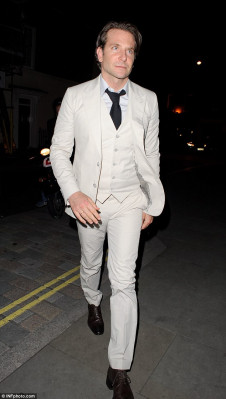 Bradley Cooper pic #810545