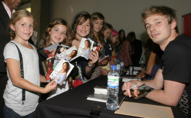 Bradley James pic #654617