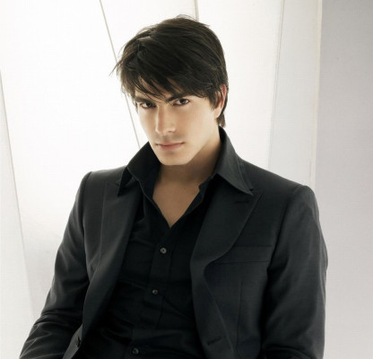 photo 4 in Brandon Routh gallery [id295528] 2010-09-15 00:00:00