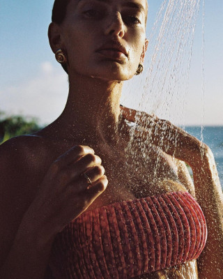 Bregje Heinen for Lavarice Swim