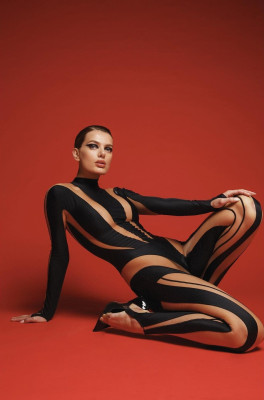 Bregje Heinen ~ Schön Magazine by Yana Kalina