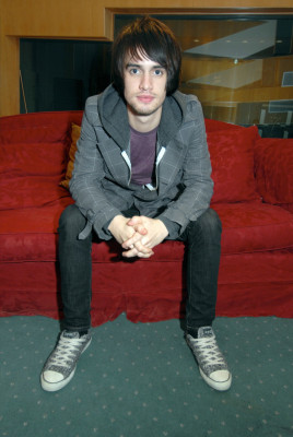 photo 29 in Brendon Urie gallery [id158910] 2009-05-18 00:00:00