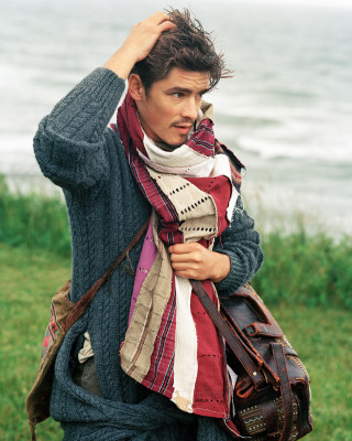 Brenton Thwaites