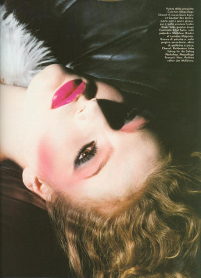 Bridget Hall pic #173633