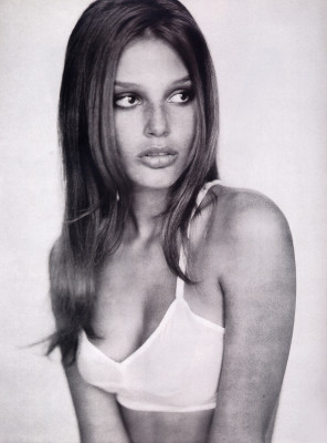Bridget Hall pic #173646