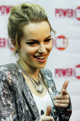 photo 16 in Bridgit Mendler gallery [id635736] 2013-05-21 00:00:00