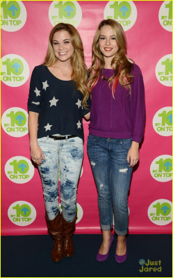 photo 3 in Bridgit Mendler gallery [id696595] 2014-02-04 00:00:00