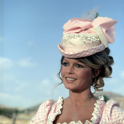 photo 12 in Brigitte Bardot gallery [id514918] 2012-05-24 00:00:00