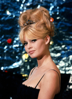 photo 12 in Brigitte Bardot gallery [id404683] 2011-06-29 00:00:00