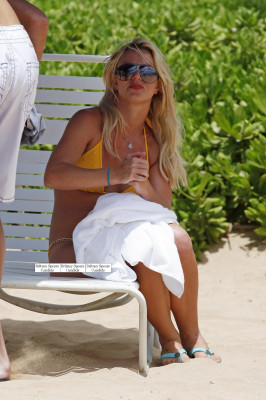 photo 4 in Britney Spears gallery [id290029] 2010-08-27 00:00:00