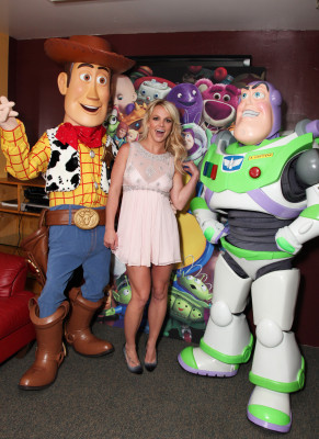 photo 12 in Britney Spears gallery [id452702] 2012-01-19 00:00:00