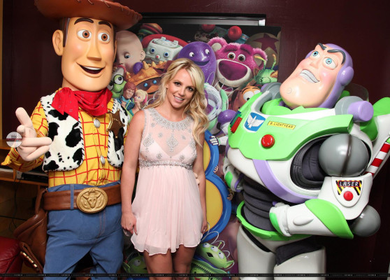 photo 21 in Britney Spears gallery [id273200] 2010-06-21 00:00:00