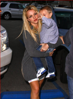 photo 5 in Britney Spears gallery [id500519] 2012-04-23 00:00:00