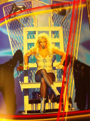 photo 8 in Britney Spears gallery [id402800] 2011-06-17 00:00:00