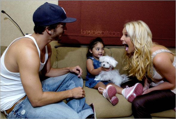 photo 8 in Britney Spears gallery [id397601] 2011-05-26 00:00:00