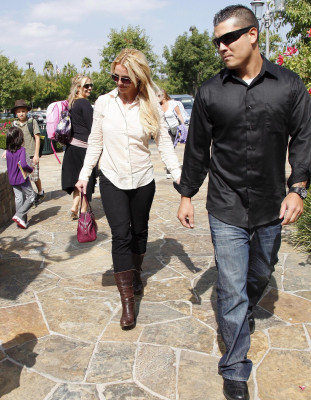 photo 26 in Britney Spears gallery [id301195] 2010-10-01 00:00:00