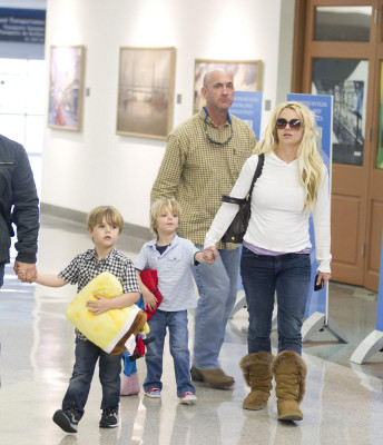 photo 19 in Britney Spears gallery [id364585] 2011-02-28 00:00:00