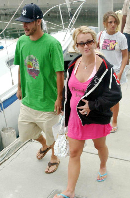 photo 5 in Britney gallery [id435892] 2011-11-16 00:00:00