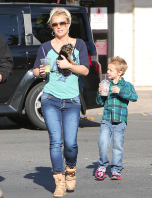 photo 29 in Britney gallery [id584412] 2012-11-22 00:00:00