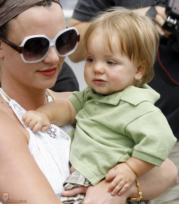 photo 23 in Britney Spears gallery [id461686] 2012-02-12 00:00:00