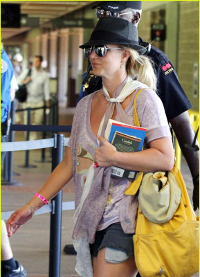 photo 17 in Britney Spears gallery [id532190] 2012-07-09 00:00:00