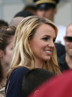 photo 8 in Britney Spears gallery [id442417] 2011-12-02 00:00:00