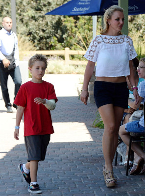 photo 26 in Britney Spears gallery [id764898] 2014-10-15 00:00:00