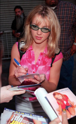photo 9 in Britney gallery [id467280] 2012-02-20 00:00:00