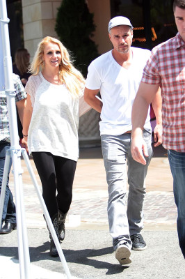 photo 3 in Britney Spears gallery [id556115] 2012-09-06 00:00:00