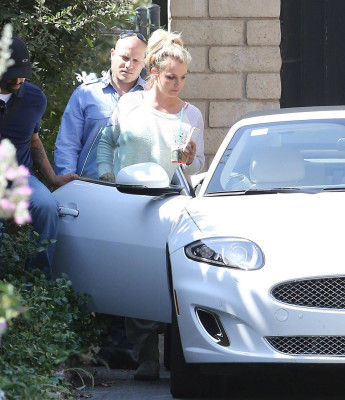photo 16 in Britney Spears gallery [id670473] 2013-10-18 00:00:00