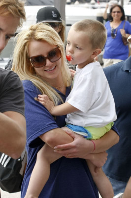 photo 27 in Britney gallery [id592312] 2012-12-23 00:00:00