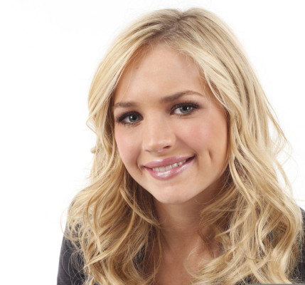 Brittany Robertson pic #514540