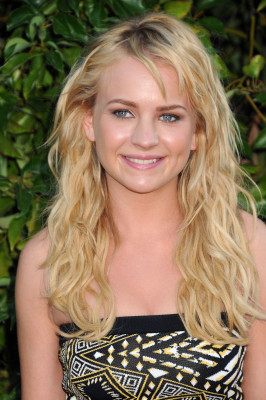 Brittany Robertson pic #514294