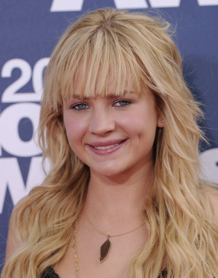 Brittany Robertson pic #514291