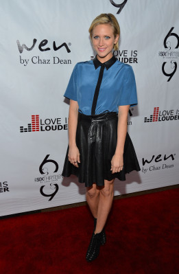 photo 4 in Brittany Snow gallery [id589676] 2012-12-10 00:00:00