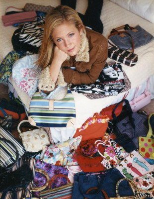 photo 21 in Brittany Snow gallery [id219411] 2009-12-10 00:00:00