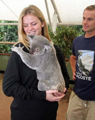 photo 27 in Brooklyn Decker gallery [id237543] 2010-01-25 00:00:00