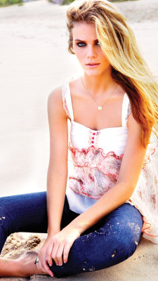 Brooklyn Decker pic #219240