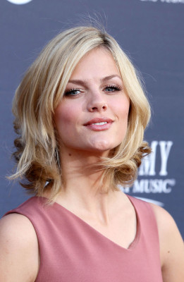 Brooklyn Decker pic #381314