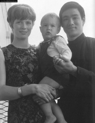 photo 14 in Bruce gallery [id100895] 2008-07-01 00:00:00