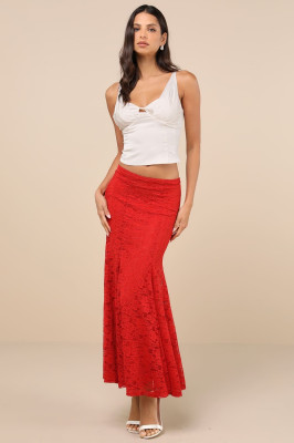 Bruna Lirio for Lulus